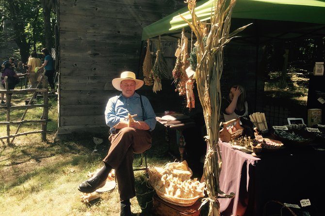 2.5-Hour Salem History & Sightseeing Guided Walking Tour - Weather, crowds, and practical planning