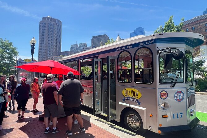 80-Minutes NON-STOP Trolley of Historic Boston and Freedom Trail - Starting near Atlantic Avenue