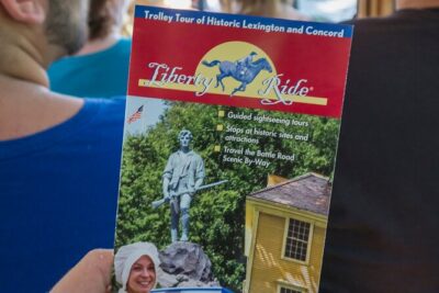 90-Min Narrated Trolley Tour of Lexington and Concord, MA