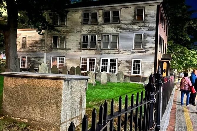 A Ghost Hunting Tour Specters and Apparitions in Salem - A ghost hunt that keeps one foot in Salem’s past