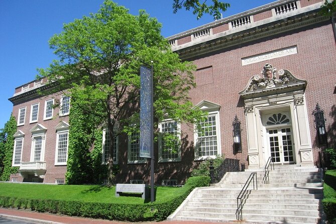 Astounding Scavenger Hunt: Boston The Story of America - Starting at 16 Beacon Street