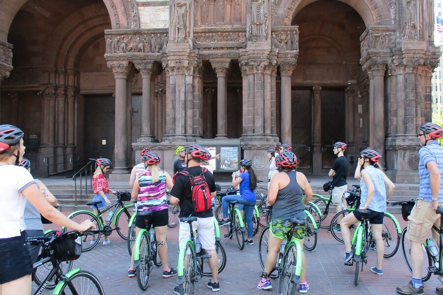 Boston: 2.5-Hour City View Bike Tour - Hybrid bike or e-bike?