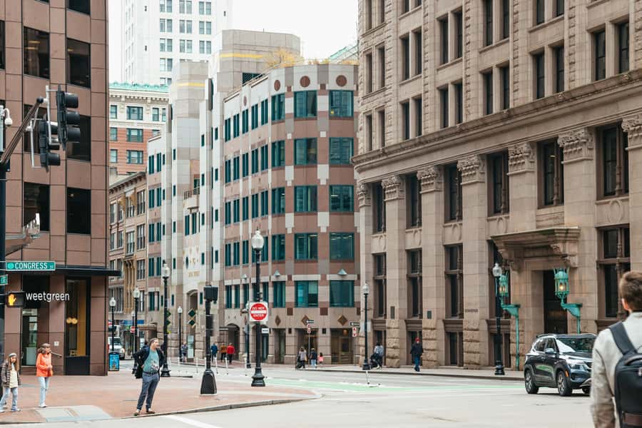 Boston: 2-Hour Historic Walking Tour - Why the guide makes the difference