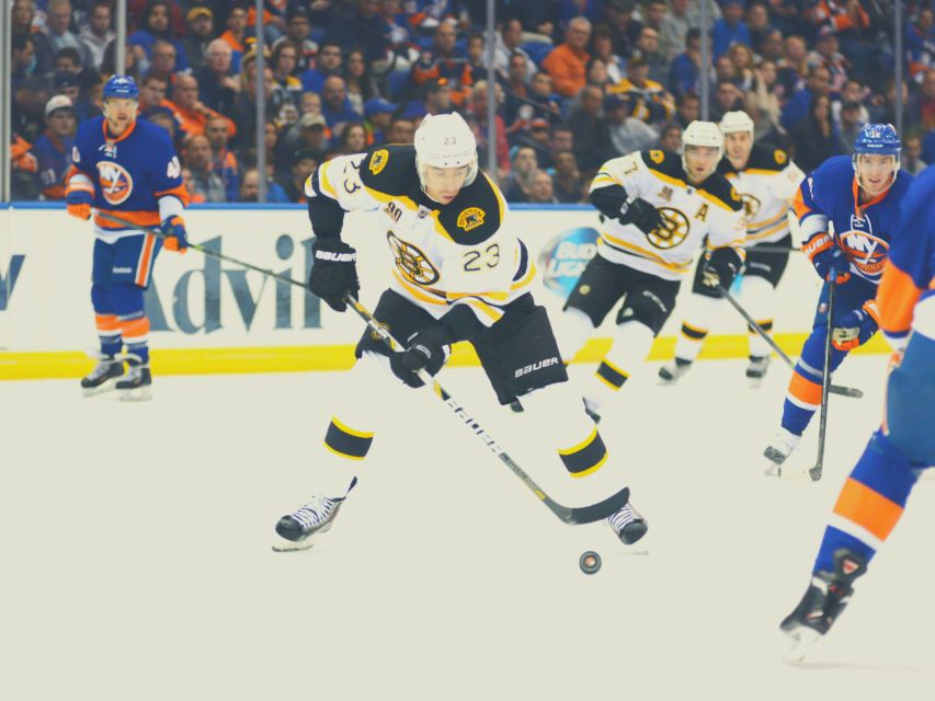 Boston: Boston Bruins Ice Hockey Game Ticket at TD Garden - What the three-hour game experience feels like