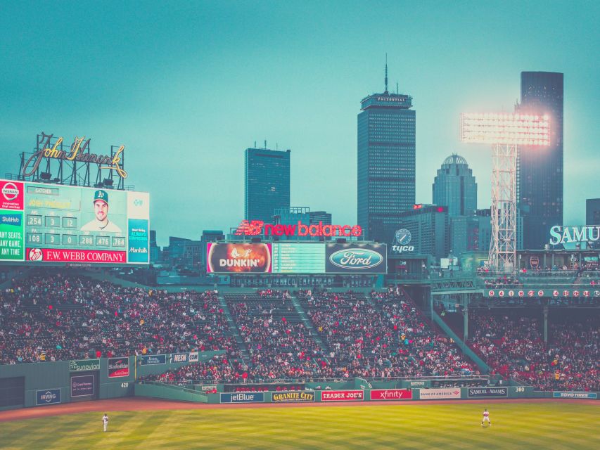Boston: Boston Red Sox Baseball Game Ticket at Fenway Park - Mobile entry and practical planning