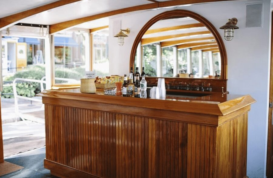 Boston: Charles River Sightseeing Cruise - Who will enjoy this cruise most
