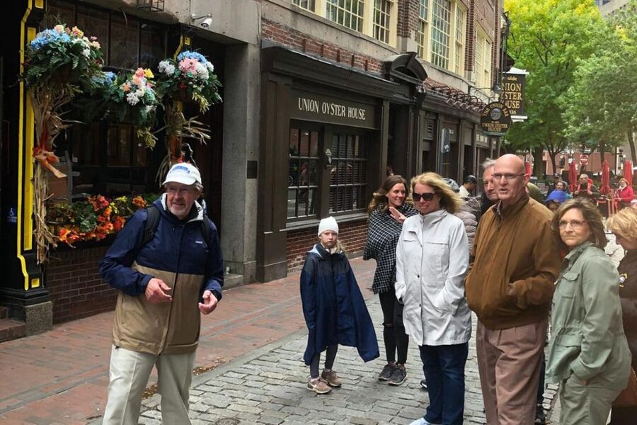Boston: Freedom Trail, Bunker Hill, & USS Constitution Tour - Copp’s Hill and the Walk to Charlestown