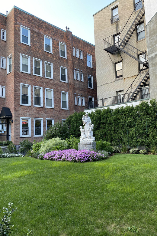 Boston: Freedom Trail Guided Walking Tour in French - Starting at Boston Common with Boston’s founding story
