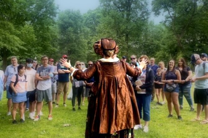Boston Freedom Trail Walking Tour with Costumed Guide - Starting beneath the State House dome