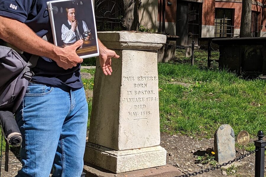 Boston: Full Revolution Story Epic Small Group Walking Tour - Copps Hill, Charlestown, and the Bunker Hill finish