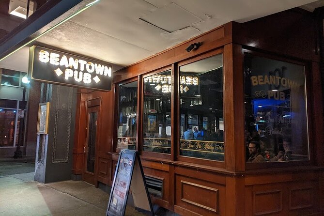 Boston Ghosts Boos and Brews Haunted Pub Crawl - Stop one: the 21st Amendment