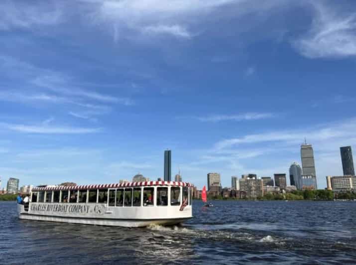 Boston: Harbor and Charles River Architecture Boat Tour - From CambridgeSide Mall to the Charles River Locks