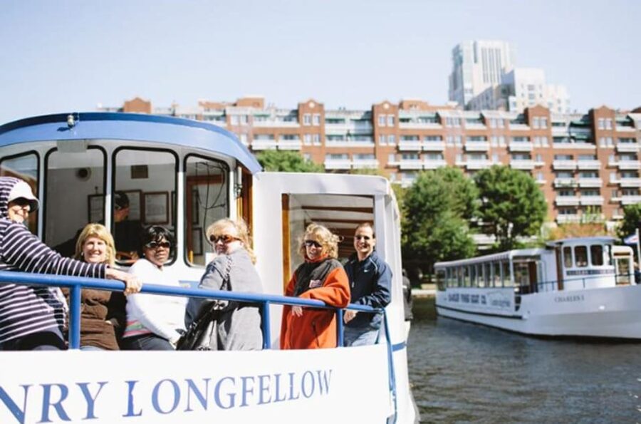Boston: Harbor and Charles River Architecture Boat Tour - Tips for a Better Seat and Better Views
