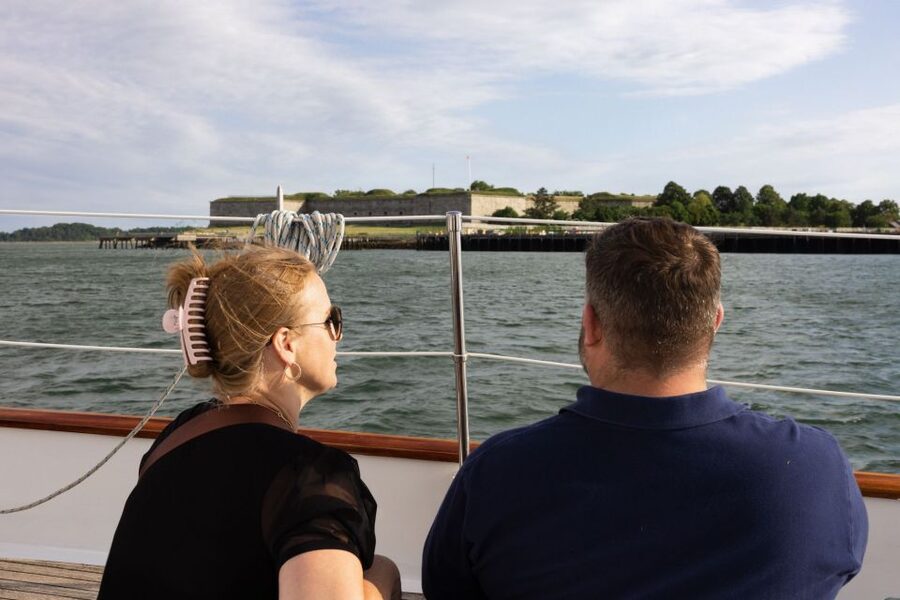 Boston: Harbor Champagne Sunset Sail from Rowes Wharf - Key points to know before you sail