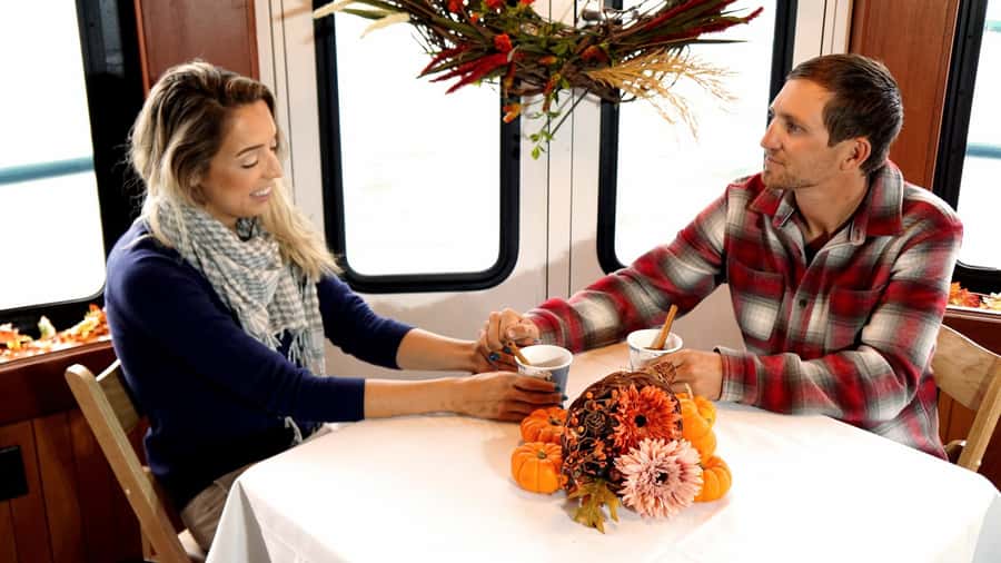 Boston Harbor Fall Foliage Weekend Brunch Cruise - Starting at Rowes Wharf behind the Boston Harbor Hotel