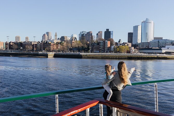 Boston Harbor Sightseeing Cruise - Commentary from the captain, not a full lecture