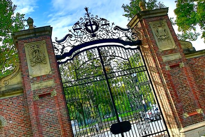 Boston: Harvard & Cambridge Walking Food Tour - Starting at Harvard Square