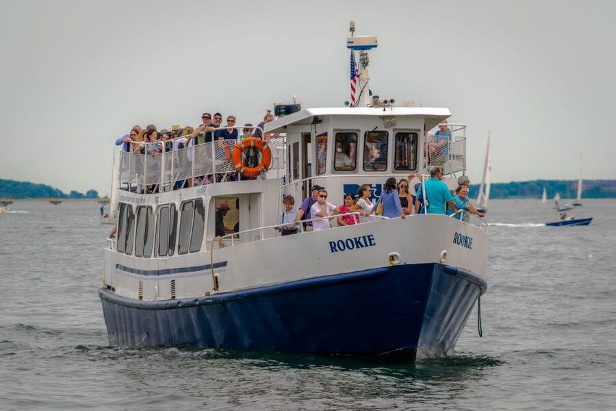 Boston: Historic Pubs Walking & Ferry, Food & Drink Tour - From the North End to Boston Harbor