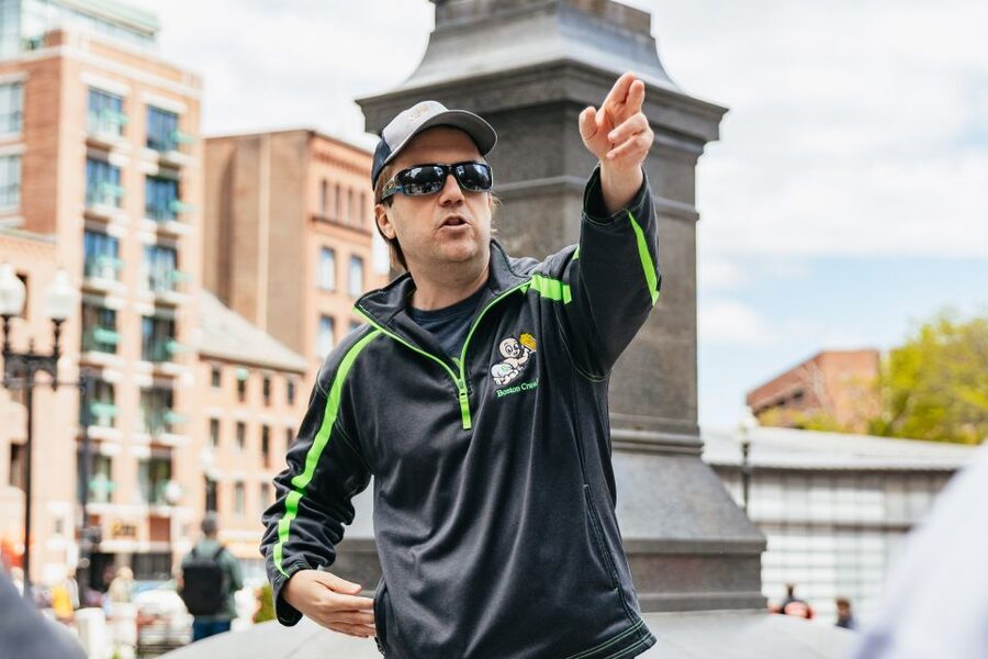 Boston: History Pub Crawl Tour Along the Freedom Trail - The first pub turns history into a social event