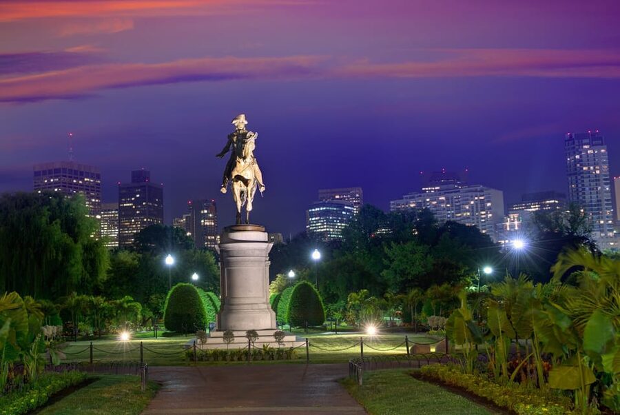Boston: Holiday Sights and Festive Nights Trolley Tour - The North End and Boston’s complicated Christmas past