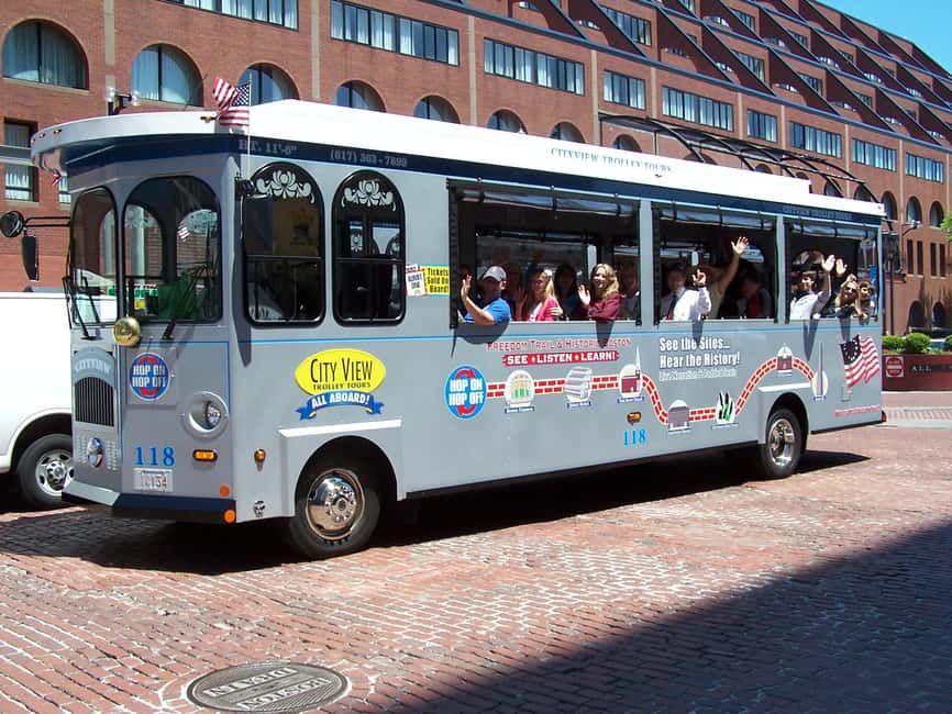 Boston: Hop-On, Hop-Off 20+ Stops Trolley Ticket - North End: Paul Revere, Little Italy, and the Old North Church