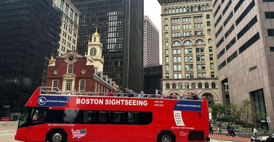 Boston: Hop-On Hop-Off Double-Decker Bus Sightseeing Tour - Key points to know before you board