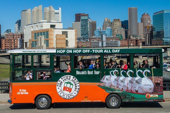Boston Hop-On Hop-Off Trolley Tour with 13 Stops - Stop 3: USS Constitution Museum
