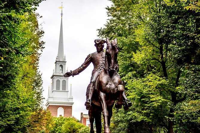 Boston Lexington and Concord Revolutionary War full day tour - Bunker Hill and the cost of resistance
