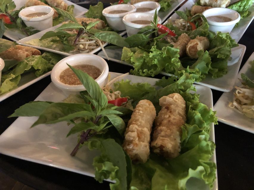 Boston: Local Gems of the South End Neighborhood Food Tour - The guide shapes the afternoon