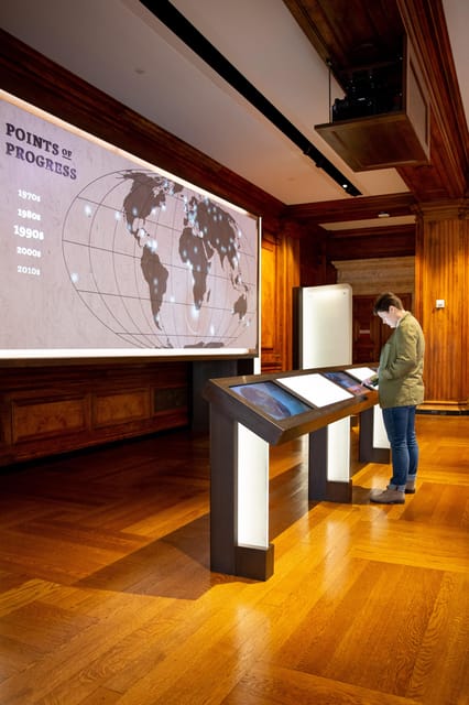Boston: Mapparium® globe + How Do You See the World?™ - Entering Boston’s inside-out globe