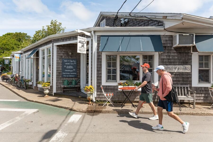 Boston: Martha's Vineyard Day Trip with Optional Island Tour - Aquinnah and the Gay Head Cliffs