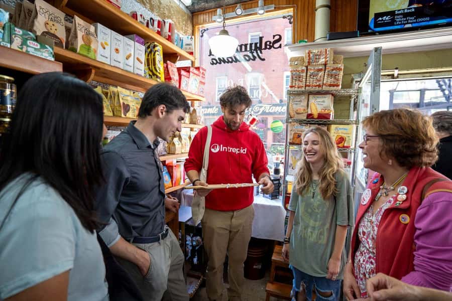 Boston: North End Food Experience with Pizza, Meats & Cheese - Pizza in the North End