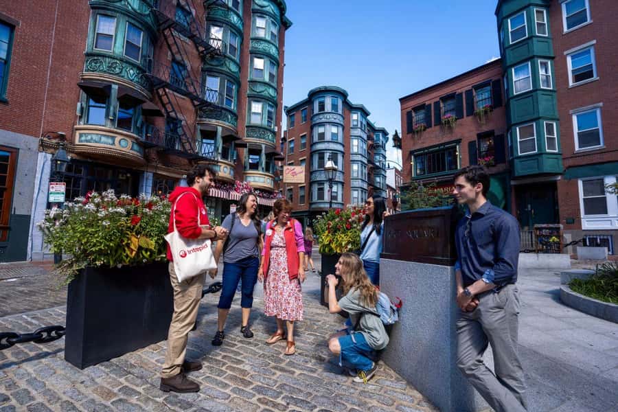 Boston: North End Food Experience with Pizza, Meats & Cheese - Finishing with a sweet taste of Italy