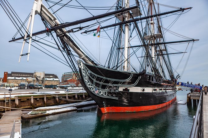 Boston Premium Small Group Driving Tour With Boat Cruise - What the minivan portion is really like