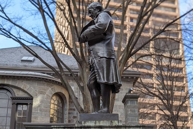 Boston’s Freedom Trail: A Self-Guided Audio Tour - King’s Chapel and Old City Hall