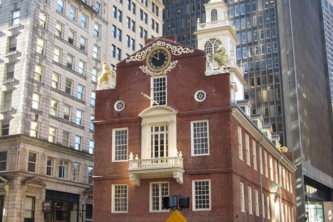 Boston’s Freedom Trail: A Self-Guided Audio Tour - Beginning at the Massachusetts State House