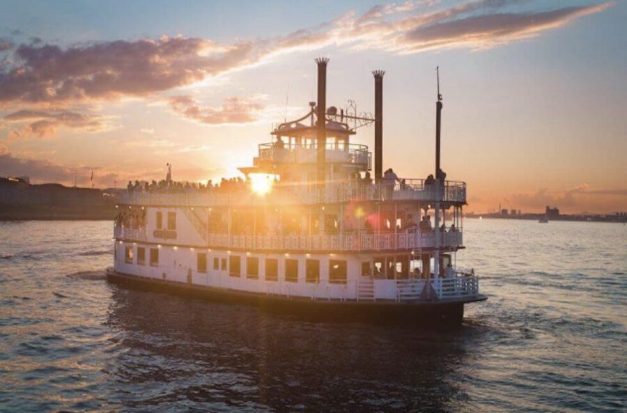 Boston: Scenic Moonlight Harbor Cruise - The Seaport District and the first city lights