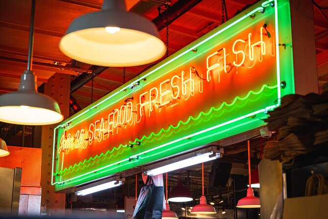 Boston Seafood to Freedom Trail Highlights Private Tour - Starting with Samuel Adams and Faneuil Hall