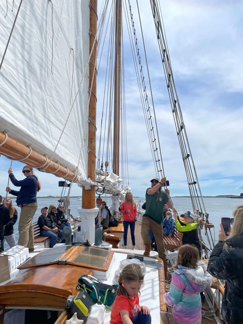 Boston: Sunday Pastry & Prosecco Sail on Boston Harbor - Who should book this sailing?