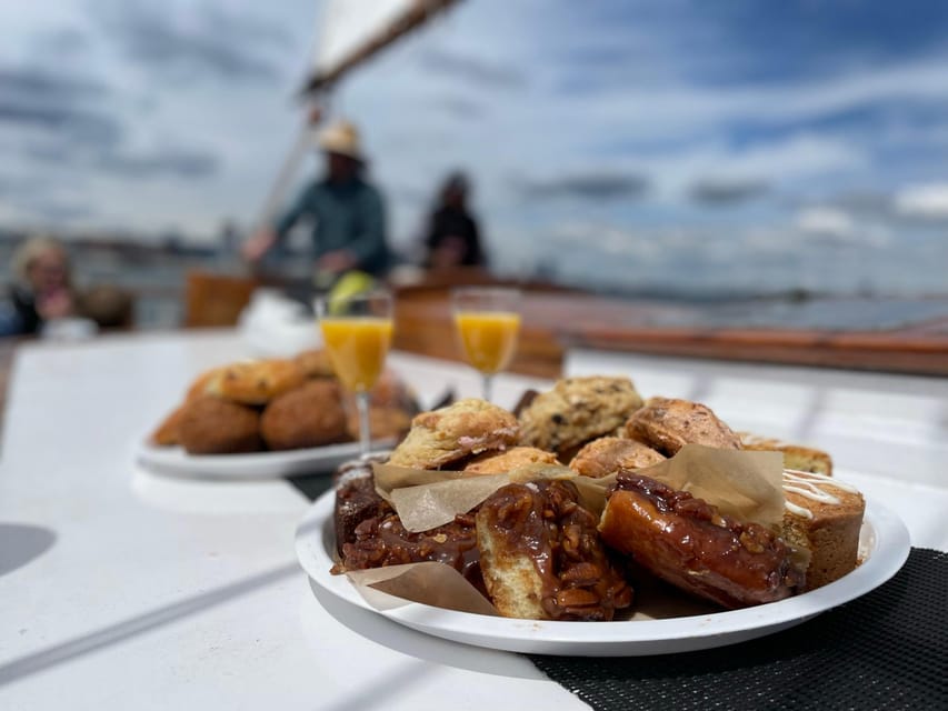 Boston: Sunday Pastry & Prosecco Sail on Boston Harbor - Buying drinks onboard