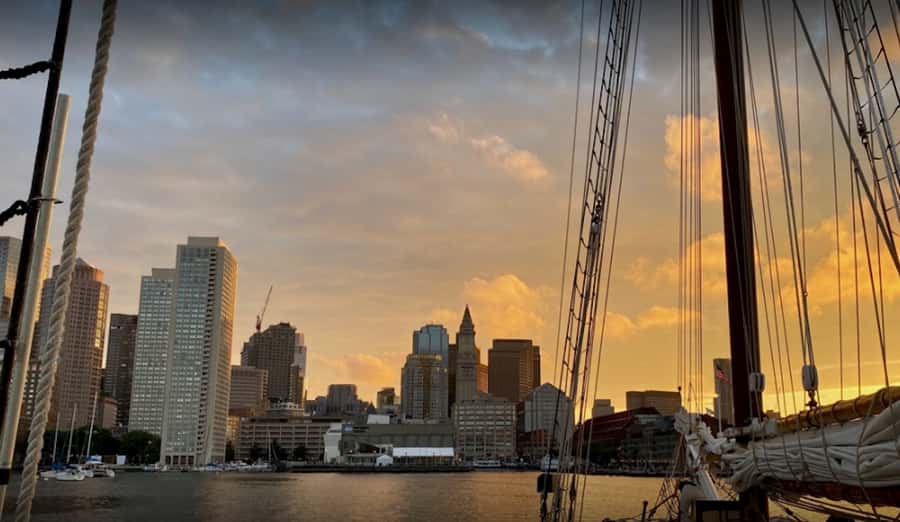 Boston: Sunset Tall Ship Harbor Cruise - A friendly crew instead of a scripted tour