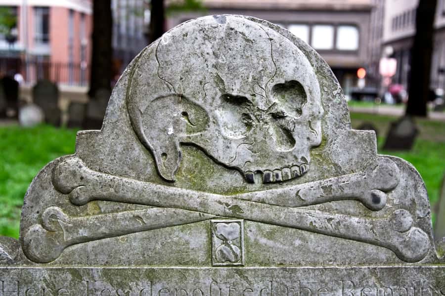 Boston: The Ghosts of Boston Tour - What to wear and how to handle the weather