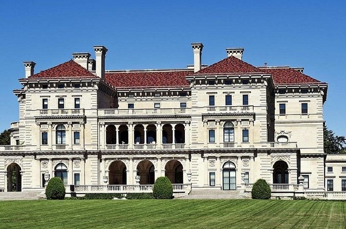 Boston to Newport: Breakers and Marble House Small Group Tour - Cliff Walk gives the day its best contrast