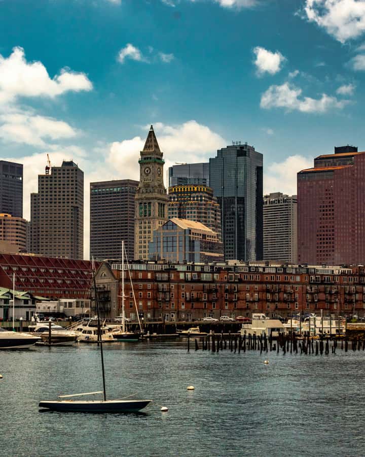 Boston: Top 10 Freedom Trail & 'Cheers' Guided Walking Tour - Starting at the Samuel Adams Statue