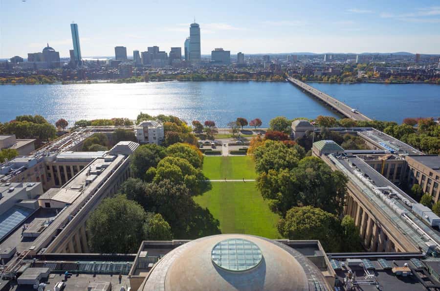 Cambridge, Massachusetts: MIT and Harvard Walking Tour - The Stata Center and MIT’s stranger side