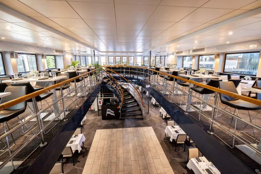 City Cruises Boston: Harbor Buffet Lunch or Dinner Cruise - Who will enjoy this cruise most?