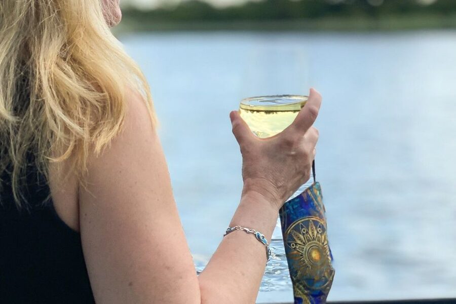 City Cruises Boston: Premier Brunch or Dinner Harbor Cruise - Music, dancing, and the mood after dinner