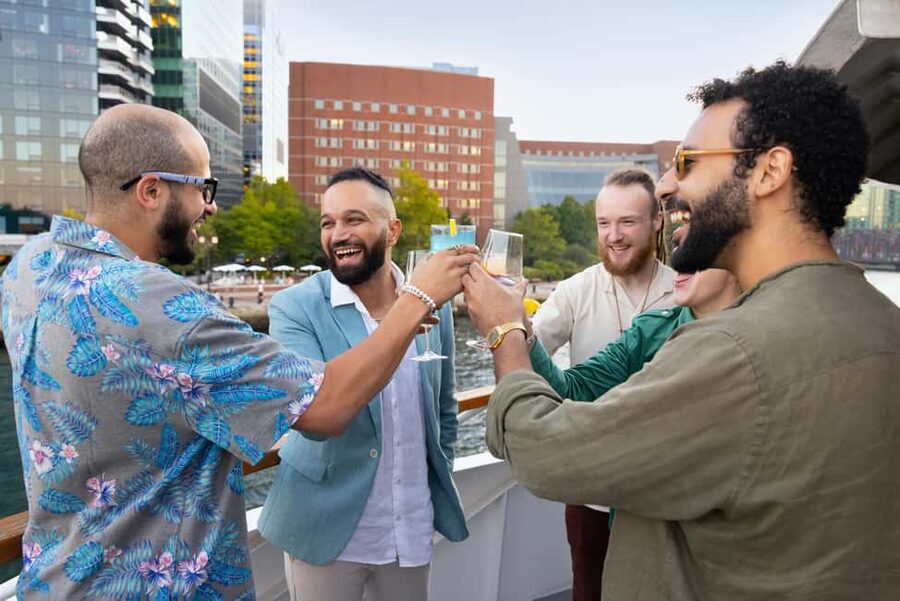 City Cruises Boston: Premier Brunch or Dinner Harbor Cruise - Choosing between the brunch buffet and dinner