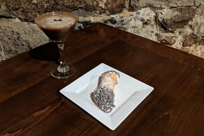 Cocktails & Cannoli: Boston's North End Dessert Tour - Why this North End walk works so well