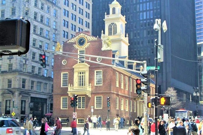 Downtown Freedom Trail, Beacon Hill & Back Bay Walking Tour - How much history can fit into two hours?